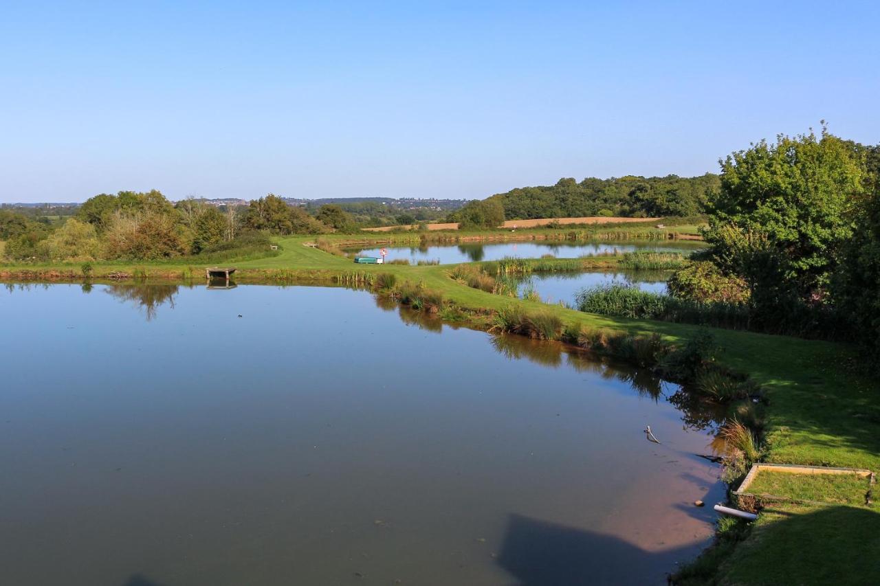 Bransford Farm Fishery & B & B Buitenkant foto