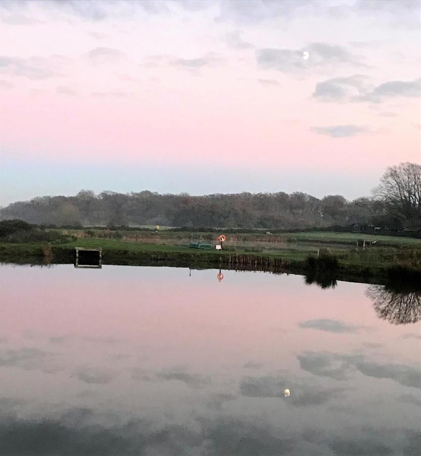 Bransford Farm Fishery & B & B Buitenkant foto
