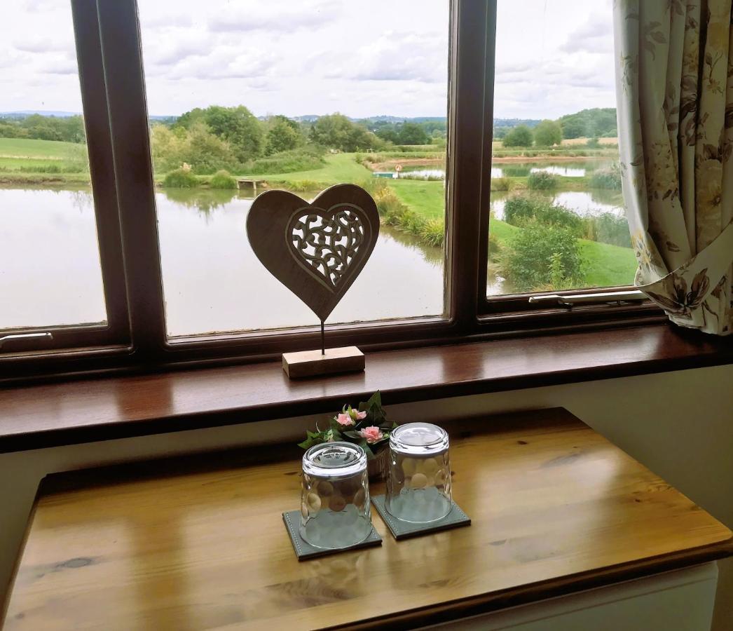Bransford Farm Fishery & B & B Buitenkant foto