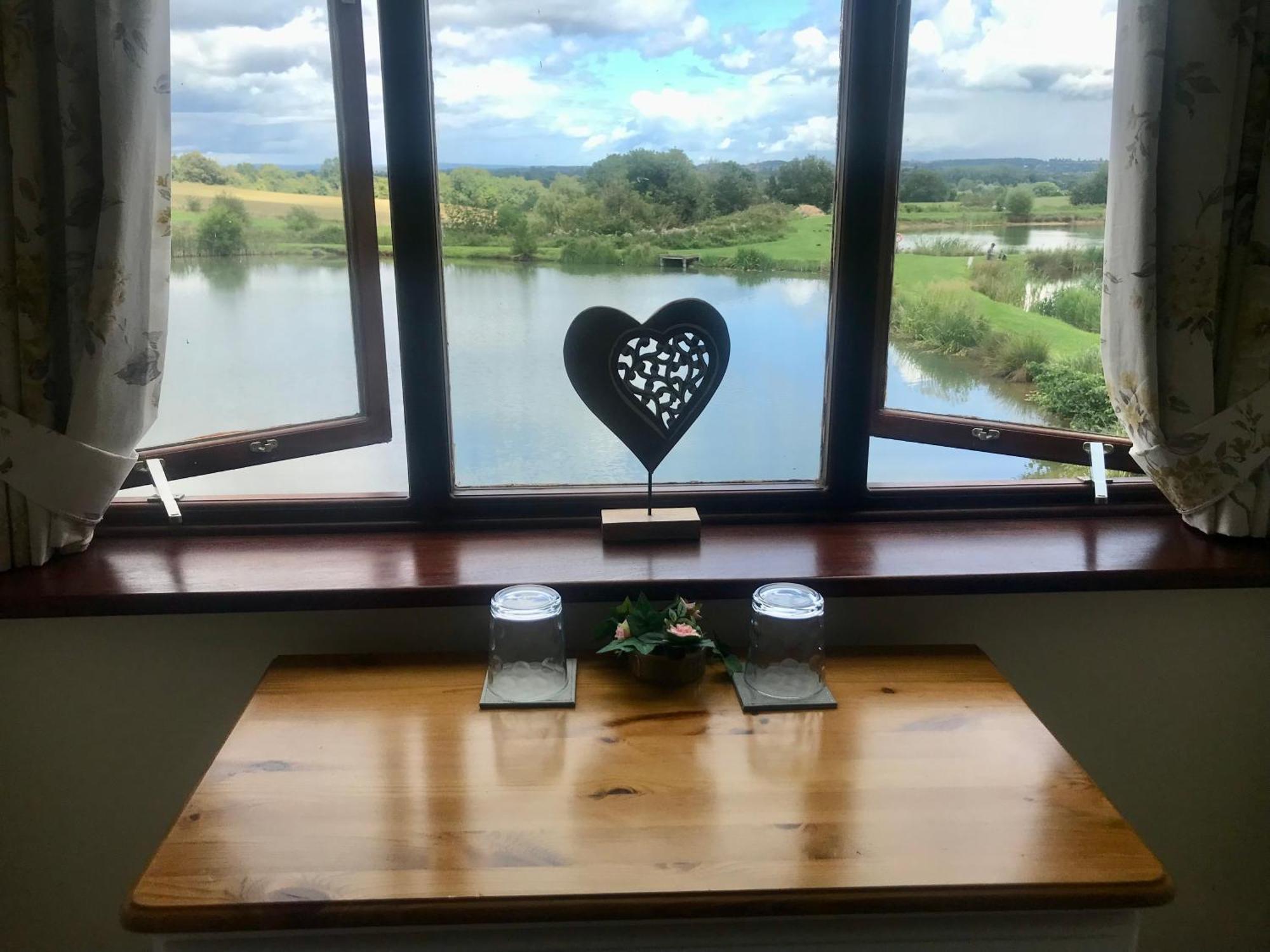 Bransford Farm Fishery & B & B Buitenkant foto